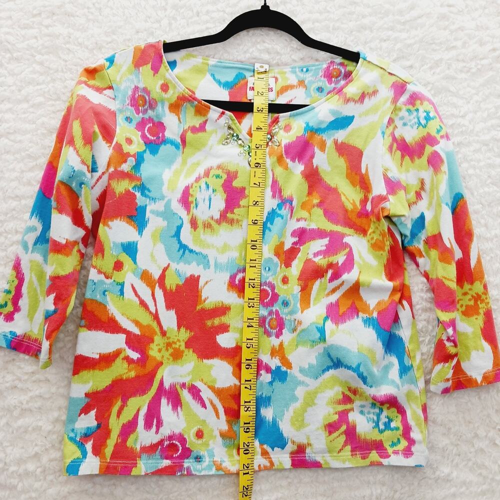 T-Shirt Women Jeweled Floral Bloomcore Whimsycore Dopamine Resort Cruise Size M - Picture 4 of 7